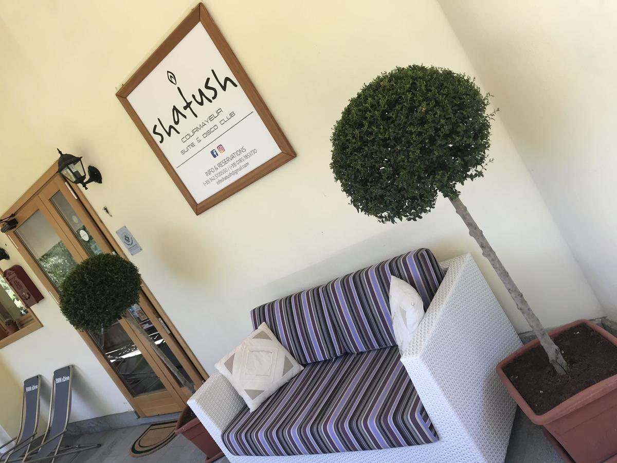 Shatush Hotel Курмайор Екстериор снимка